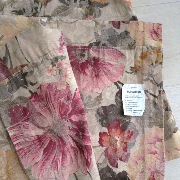 Vintage Burlington Floral Blouson Valance 17" x 82" Tapestry Fabric Rod Pocket - Picture 7 of 8